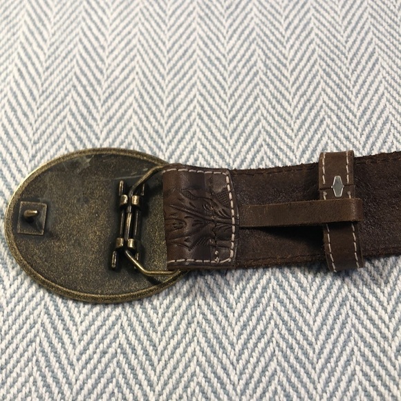 Western Leather Embossed Belt, Turquoise stone and Brass Buckle Approx 34” long - Picture 7 of 10